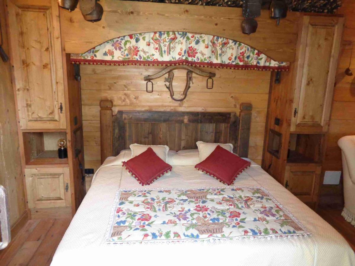 Chalet Euthalia Restaurant & Suites San Giacomo  Luaran gambar